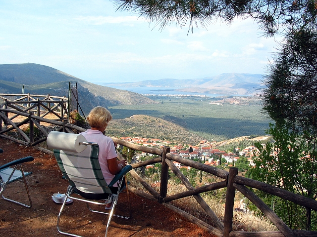 0264 camping Delphi.JPG